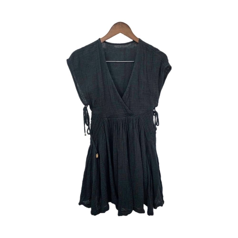 Free People Palmira mini black gauze cut out deep v-neck dress size small